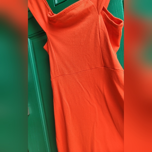 UK 2 LA Dress - Picture 7 of 8